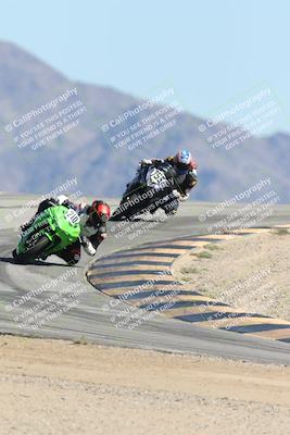 media/Oct-05-2025-CVMA (Sun) [[beeef4f201]]/Race 11-500-400(4)-350 Supersport/